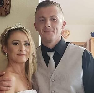 Meet your Posher, Derek